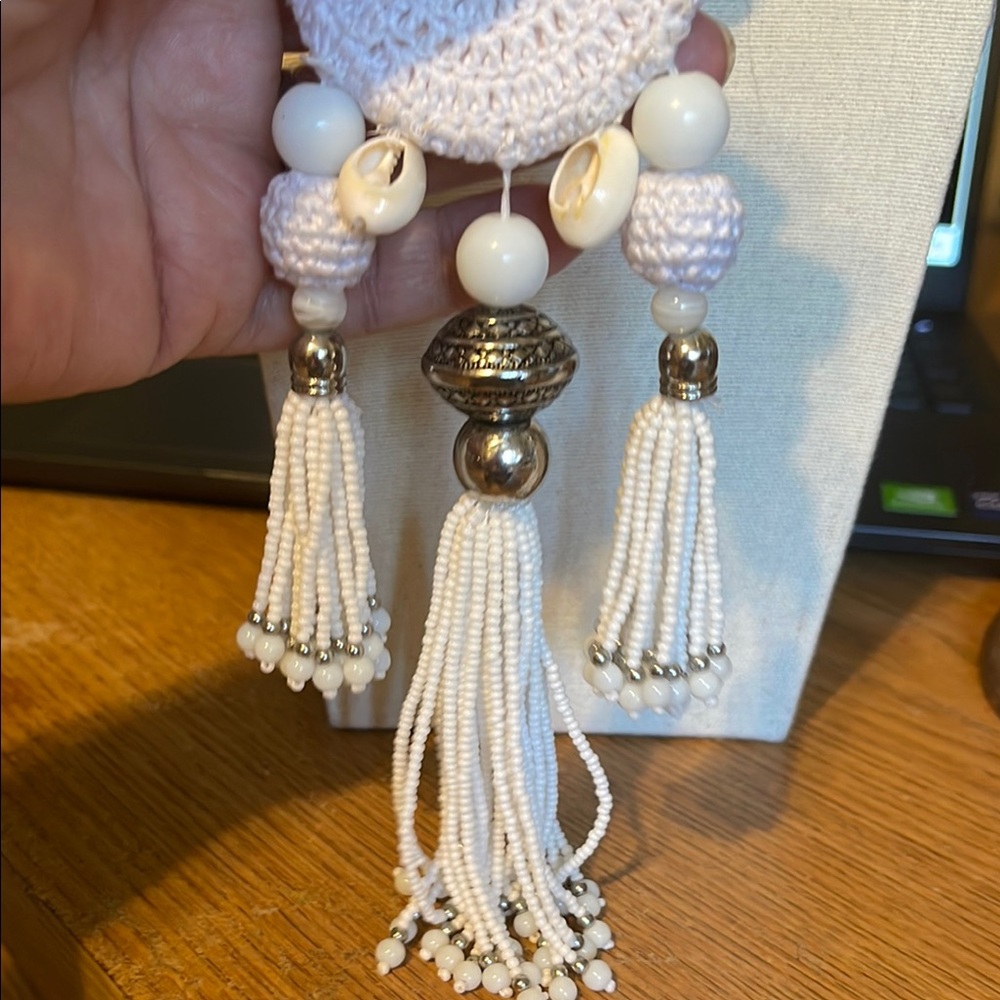 Elegant White and Silver Beaded Chico’s Necklace (AAA) - Picture 6 of 15